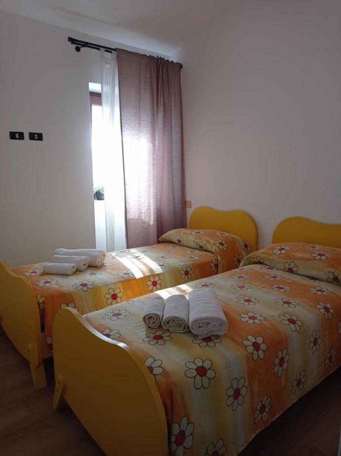 Casa Vacanze Borgo Gulini Da Anna Petralia Soprana Exterior photo
